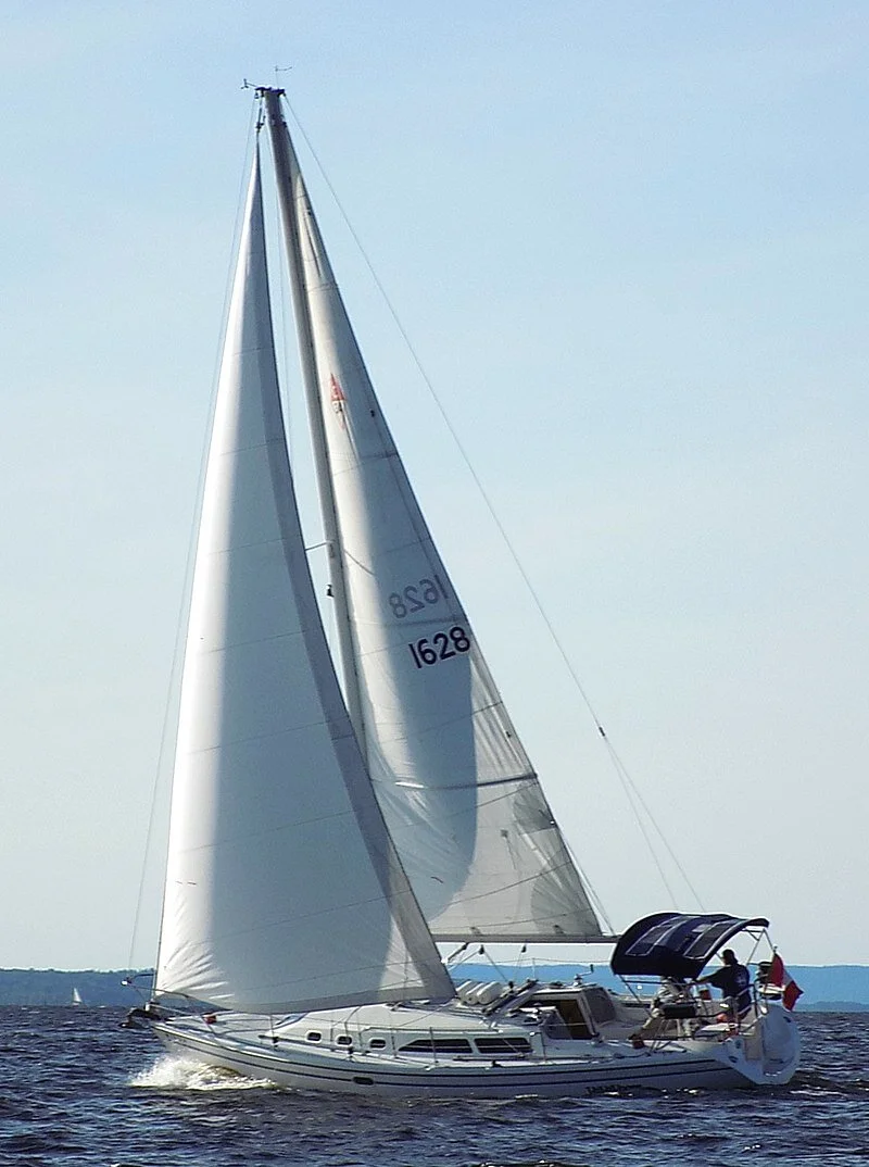 CATALINA 34 - 135% Roller Furling Genoa — South East Asia Sails